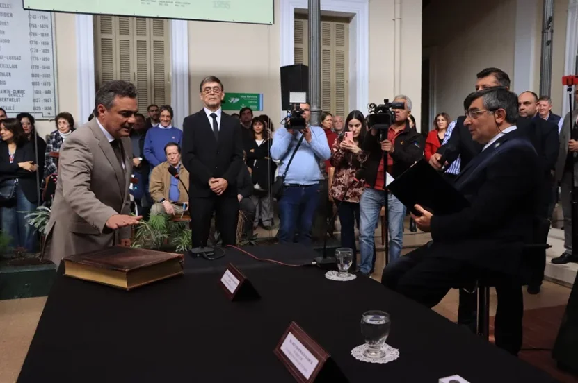 2026-09-11 UNT - Asunción Gabinete 04