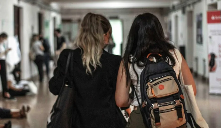 Estudiantes en la UB