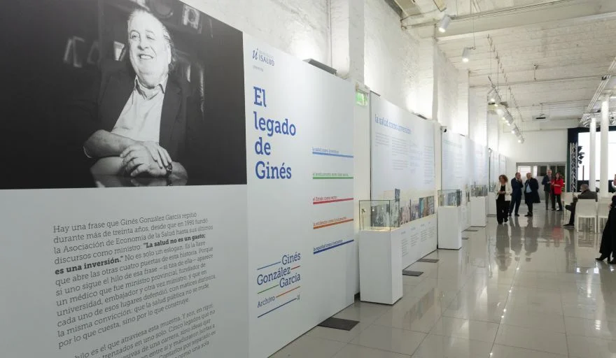 2026-10-29 ISALUD - Archivo Ginés González