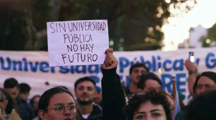 Ley fondos uunn