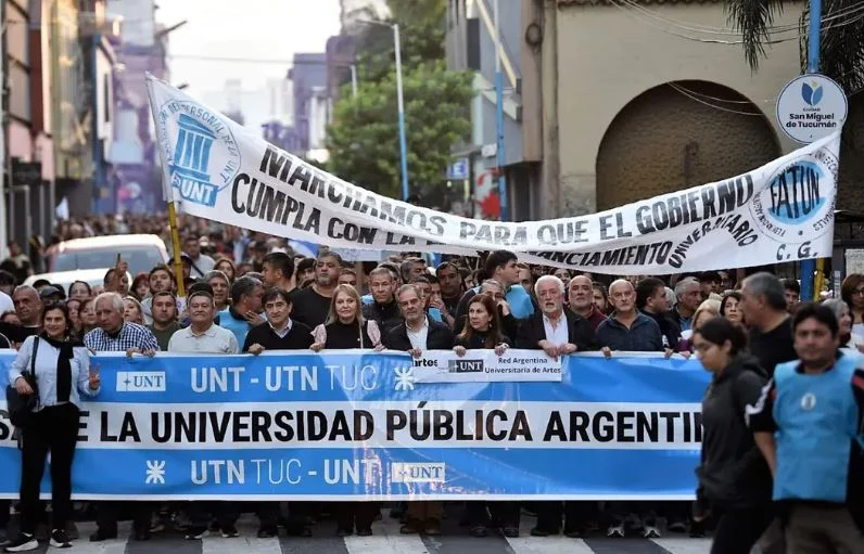 Marcha tuc