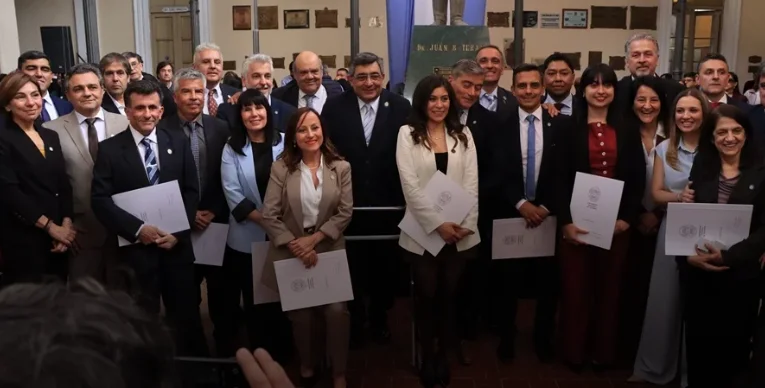 2026-09-11 UNT - Asunción Gabinete 01